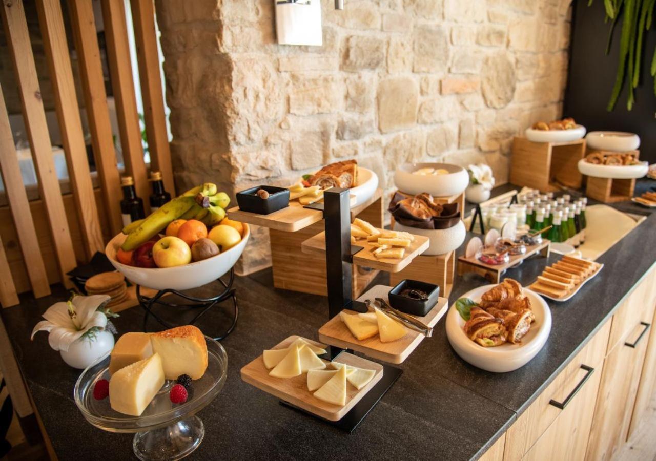 Aura Relais Hotell Urbino Eksteriør bilde