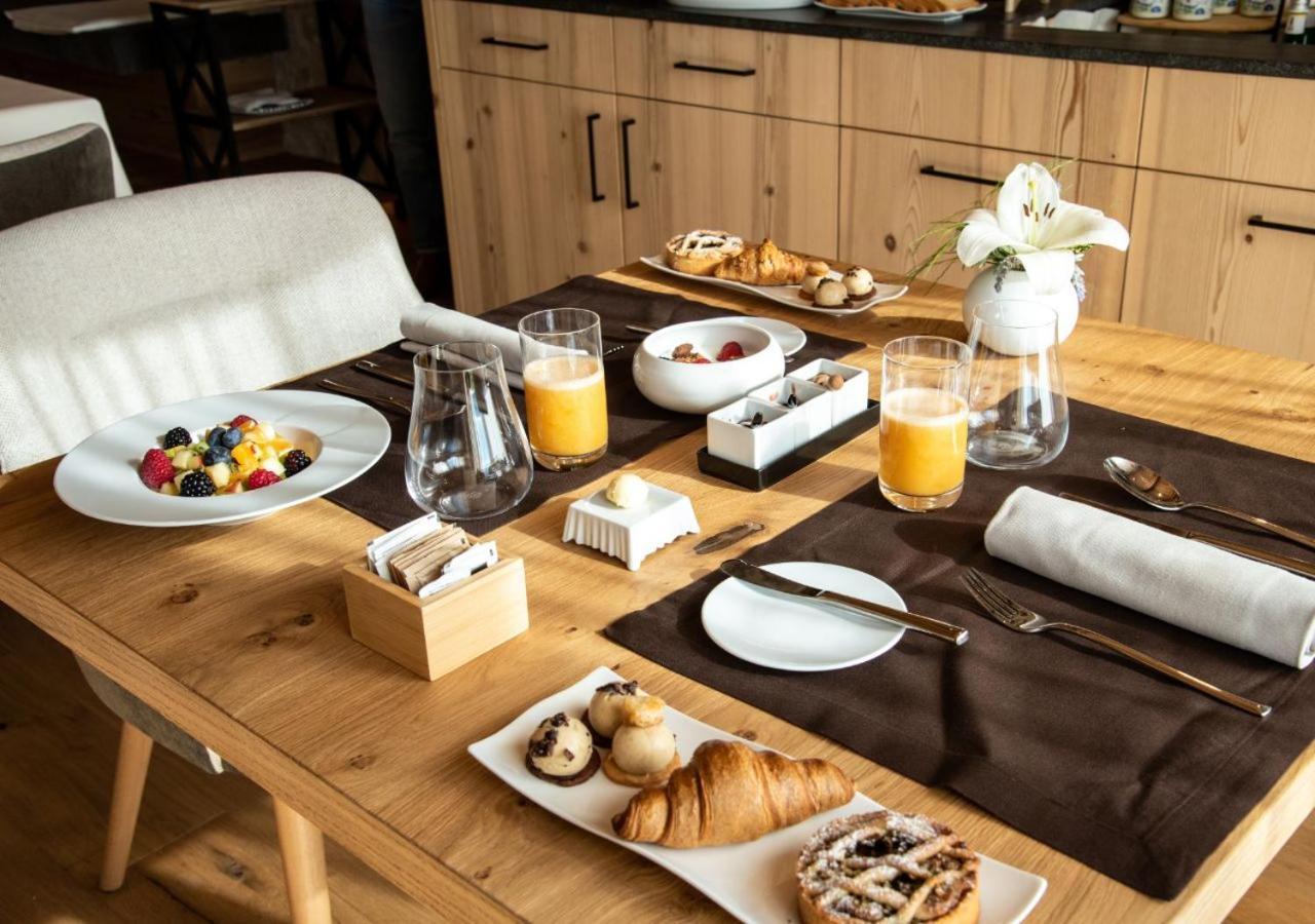 Aura Relais Hotell Urbino Eksteriør bilde