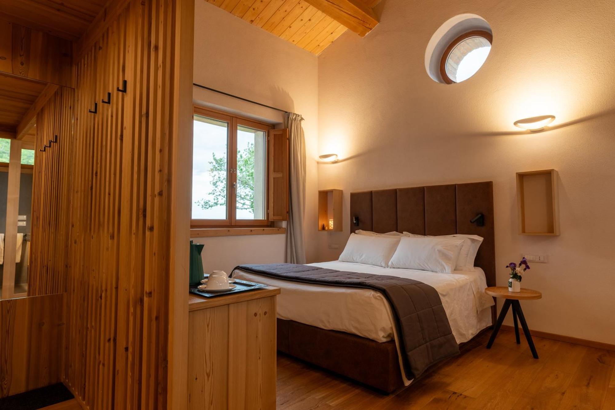 Aura Relais Hotell Urbino Eksteriør bilde