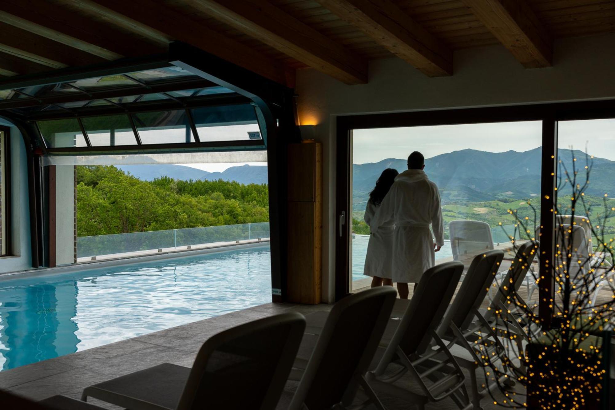 Aura Relais Hotell Urbino Eksteriør bilde